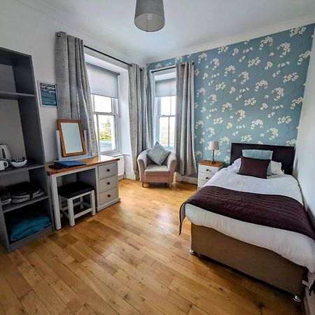 Hotel The Havelock à Nairn Extérieur photo