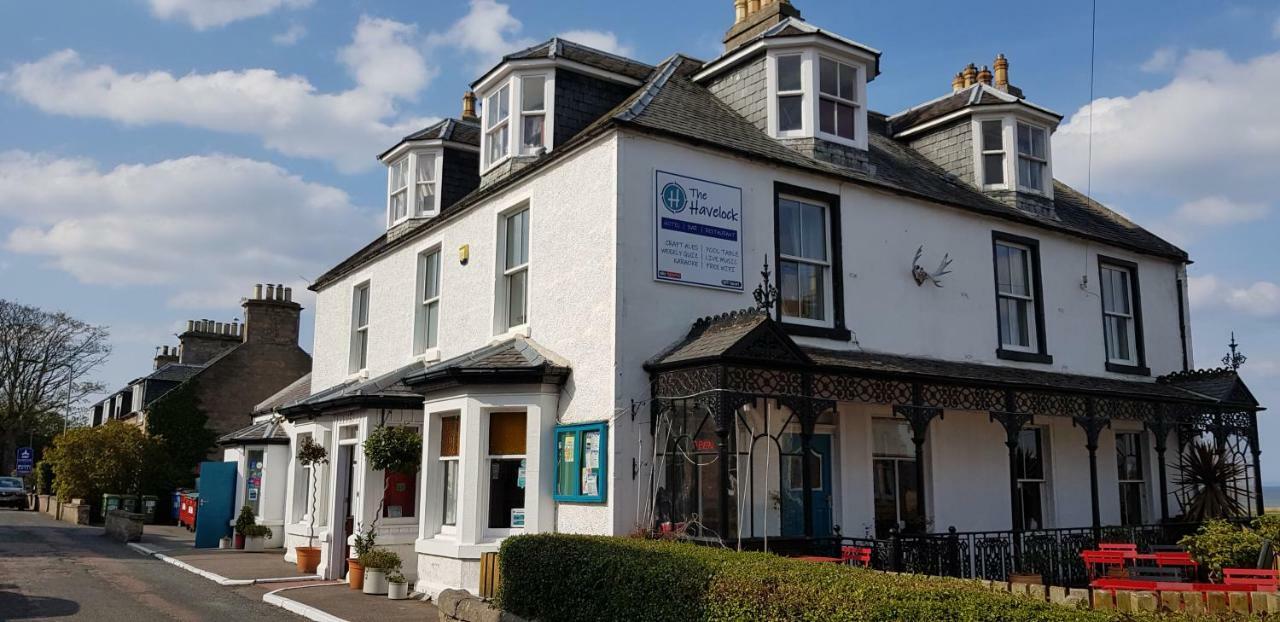 Hotel The Havelock à Nairn Extérieur photo